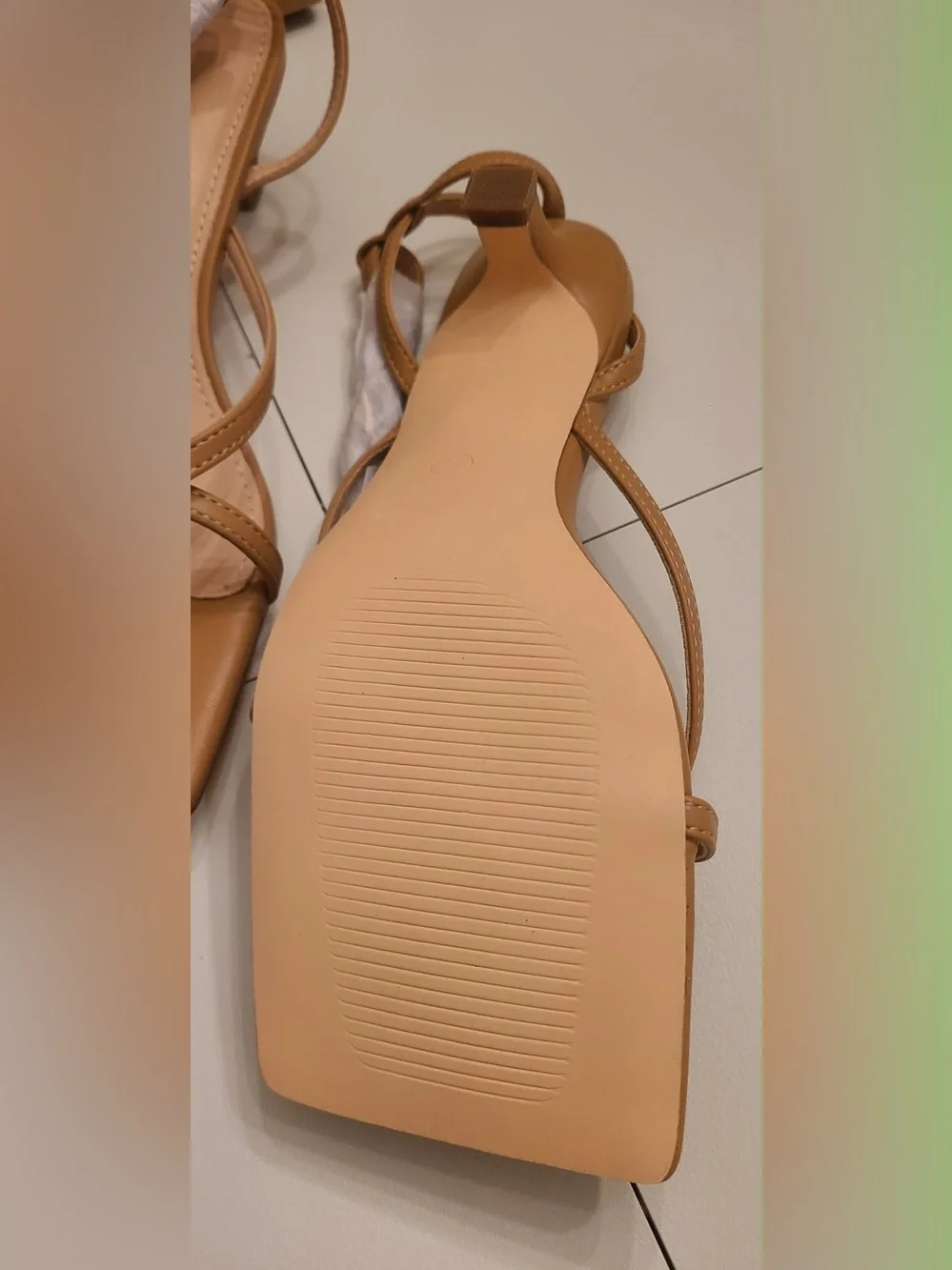 Coutgo Women's Square-Toe Strappy Sandals in Camel NEW in Box size 7